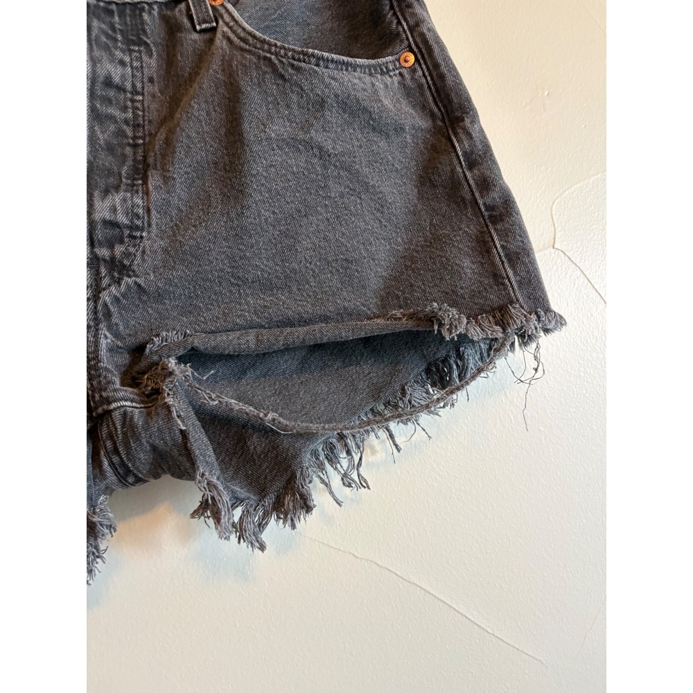 Levis 501 Original Womens Black Denim Cut Off Shorts High Rise W31 56327-0112 - Picture 4 of 8